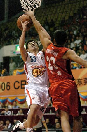 和亚洲足球 和亚洲足球